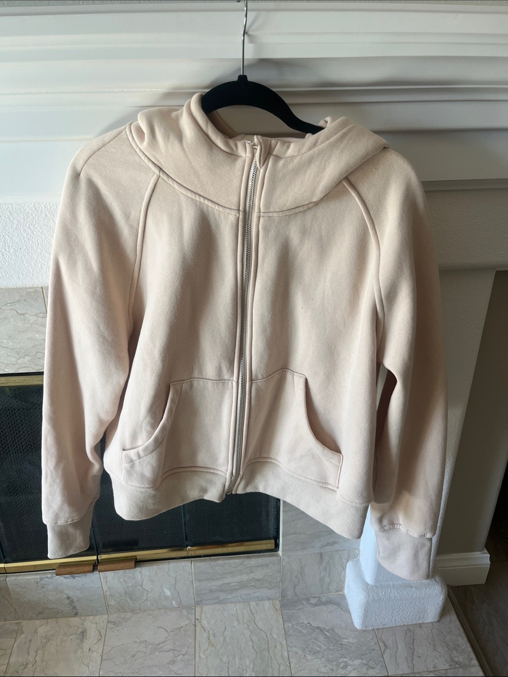 Women's Cream Zip-Up Hoodie Sweatshirt